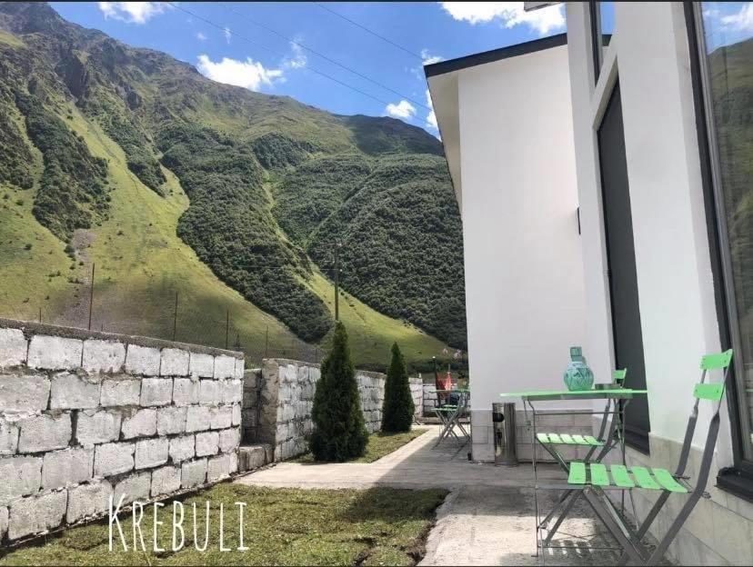 Krebuli Hotel Kazbegi Kültér fotó